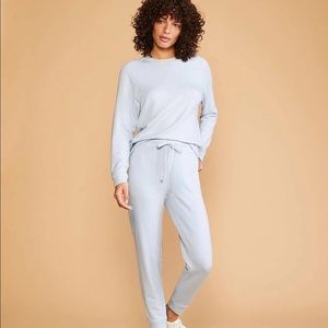 FREE SHIP Buttery Soft Lou and Grey Signature Softblend Sweatshirt NWOT